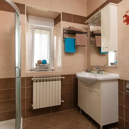 1399 Villa